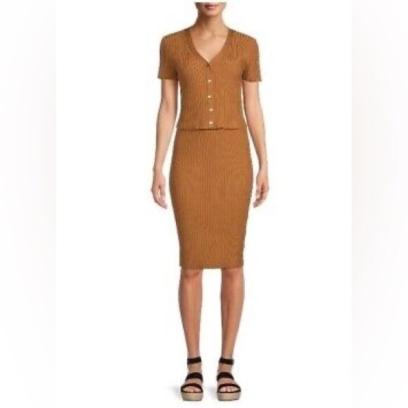 No Boundaries Juniors' Size M Sweater Skirt Set, 2-Piece Short Sleeve Never Worn - Picture 1 of 11